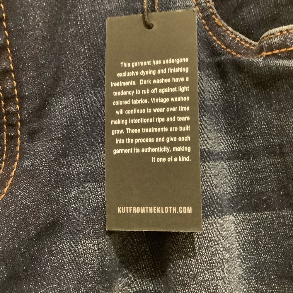 Jeans - Picture 2 of 4